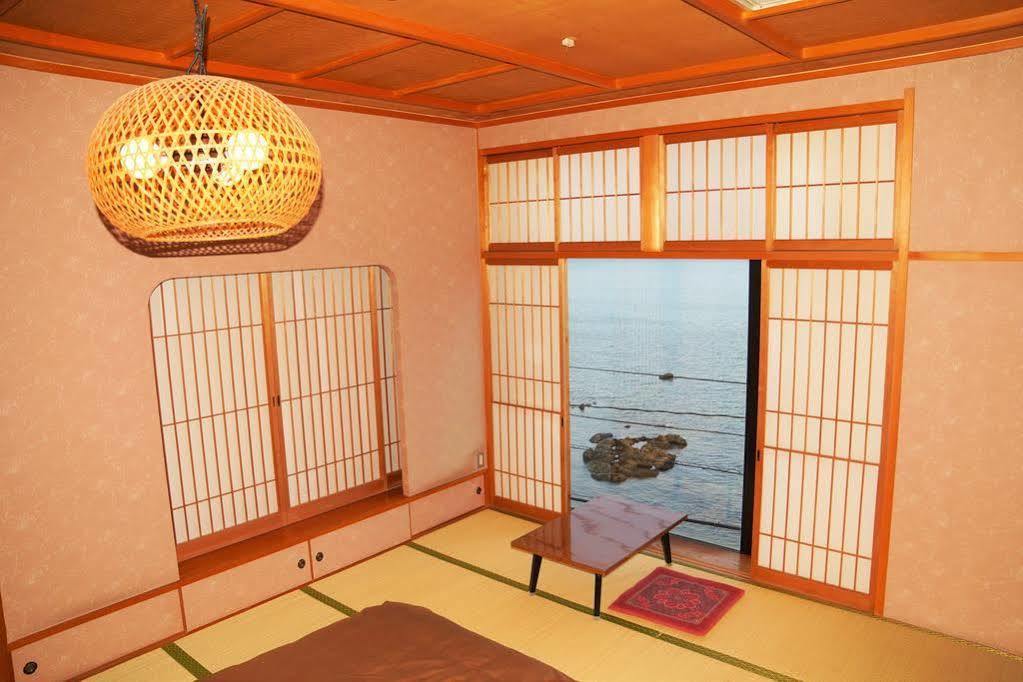 Nagasaki House Burabura Hotel Bagian luar foto